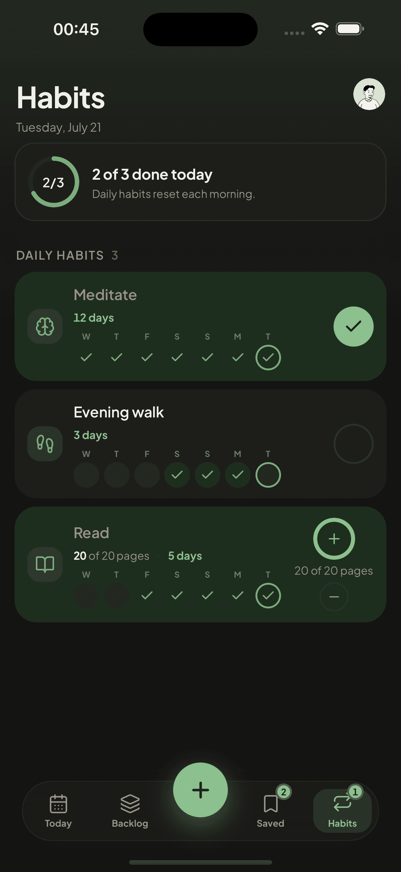 The Taski habits screen with streaks and gentle week strips